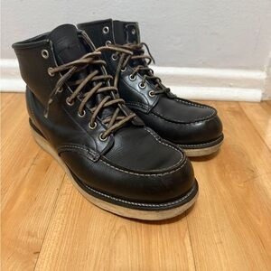 Red wing classic moc toe boots